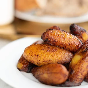 Fried Plantains  (Bannann Peze, 7 pieces)